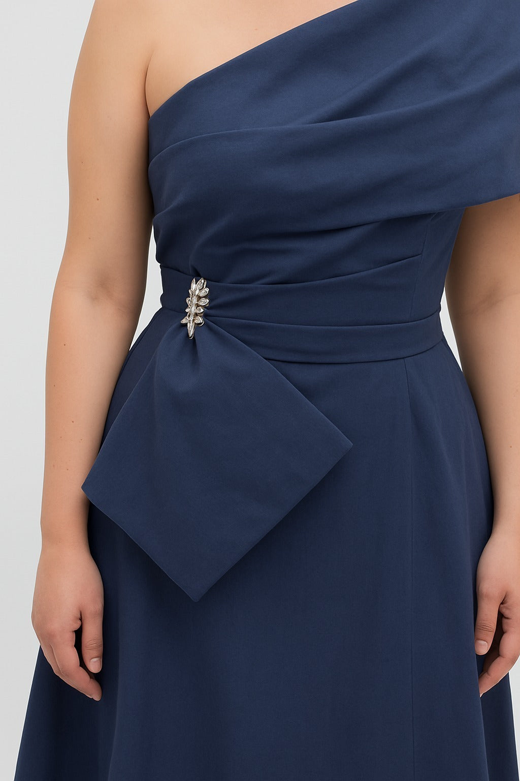 Archer Floor Grazing Gown in Navy