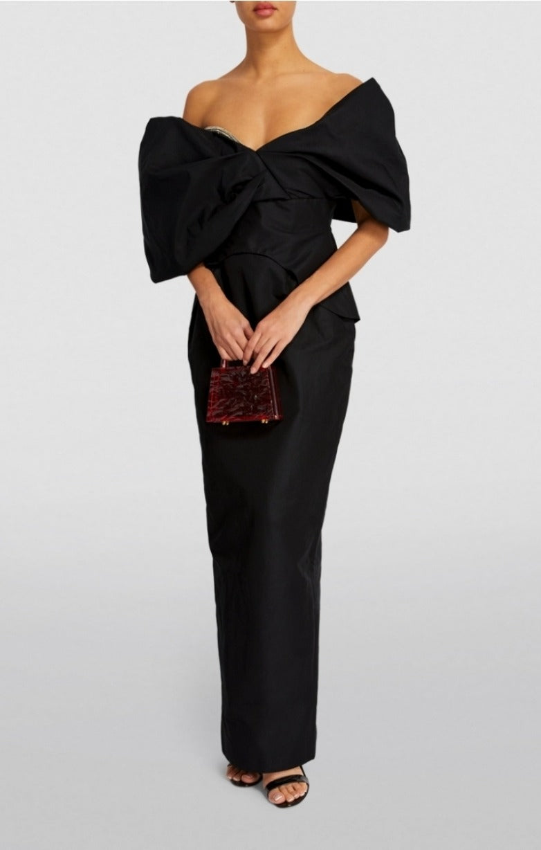 Xavier Gown Black (slight damage)