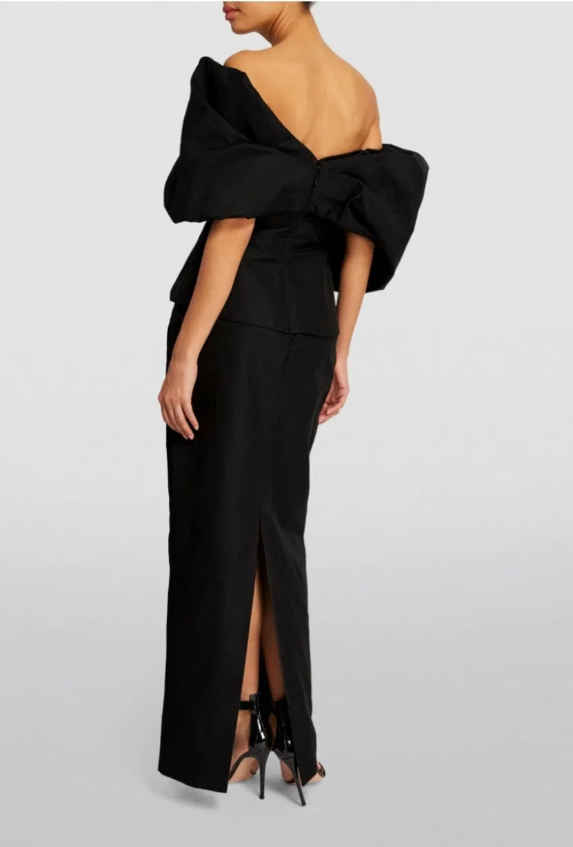 Xavier Gown Black (slight damage)